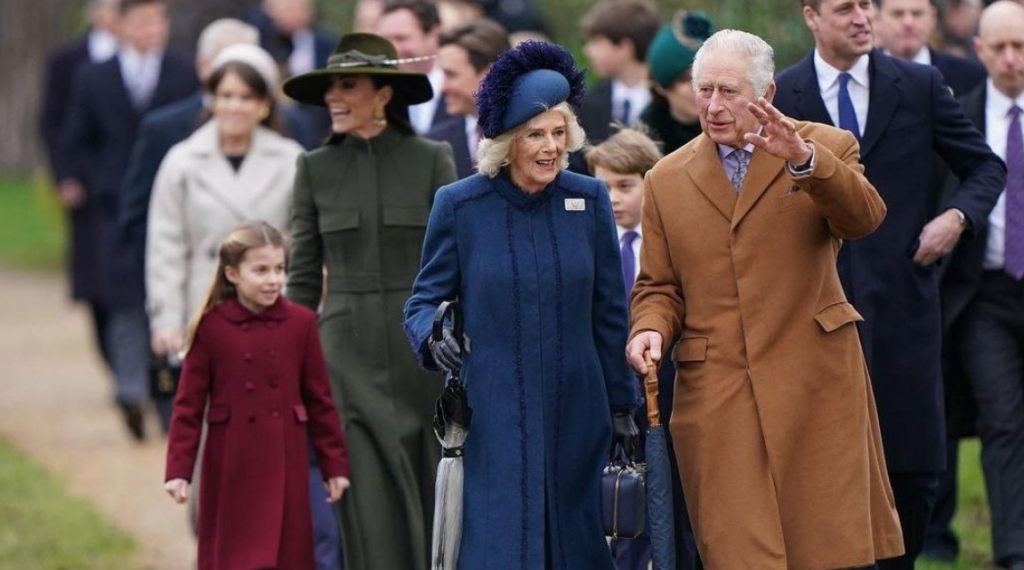 Daily Mail: Карл III предпочел встрече с сыном вечеринку с Бекхэмом