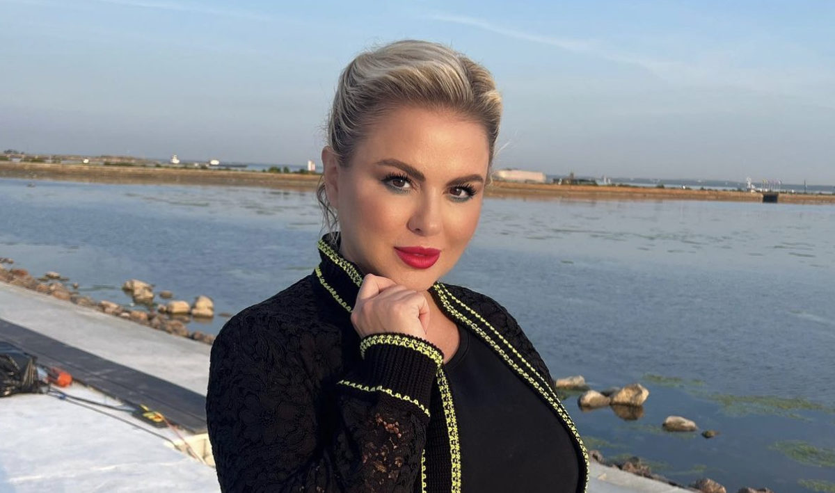 Анна Семенович сняла купальник и показала пышную грудь на пляже в Турции -  Первый женский — новости шоу-бизнеса, культура, Life Style
