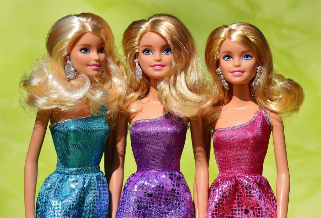 Актриса Будина уверена, что куклы Барби негативно влияют на семейные ценности