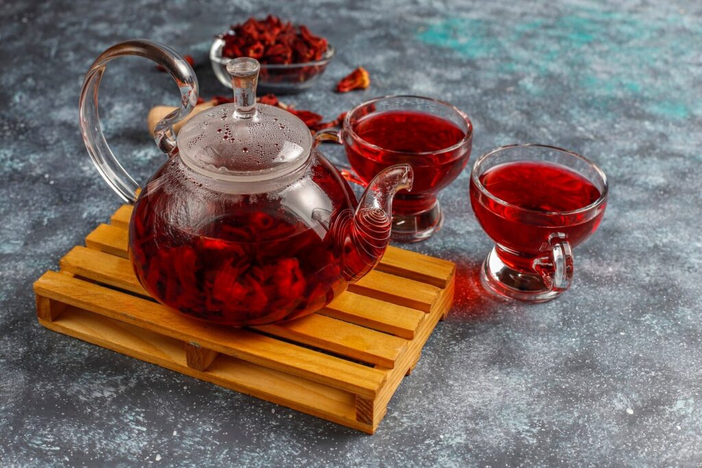 Чем полезен для здоровья женщин чай каркаде